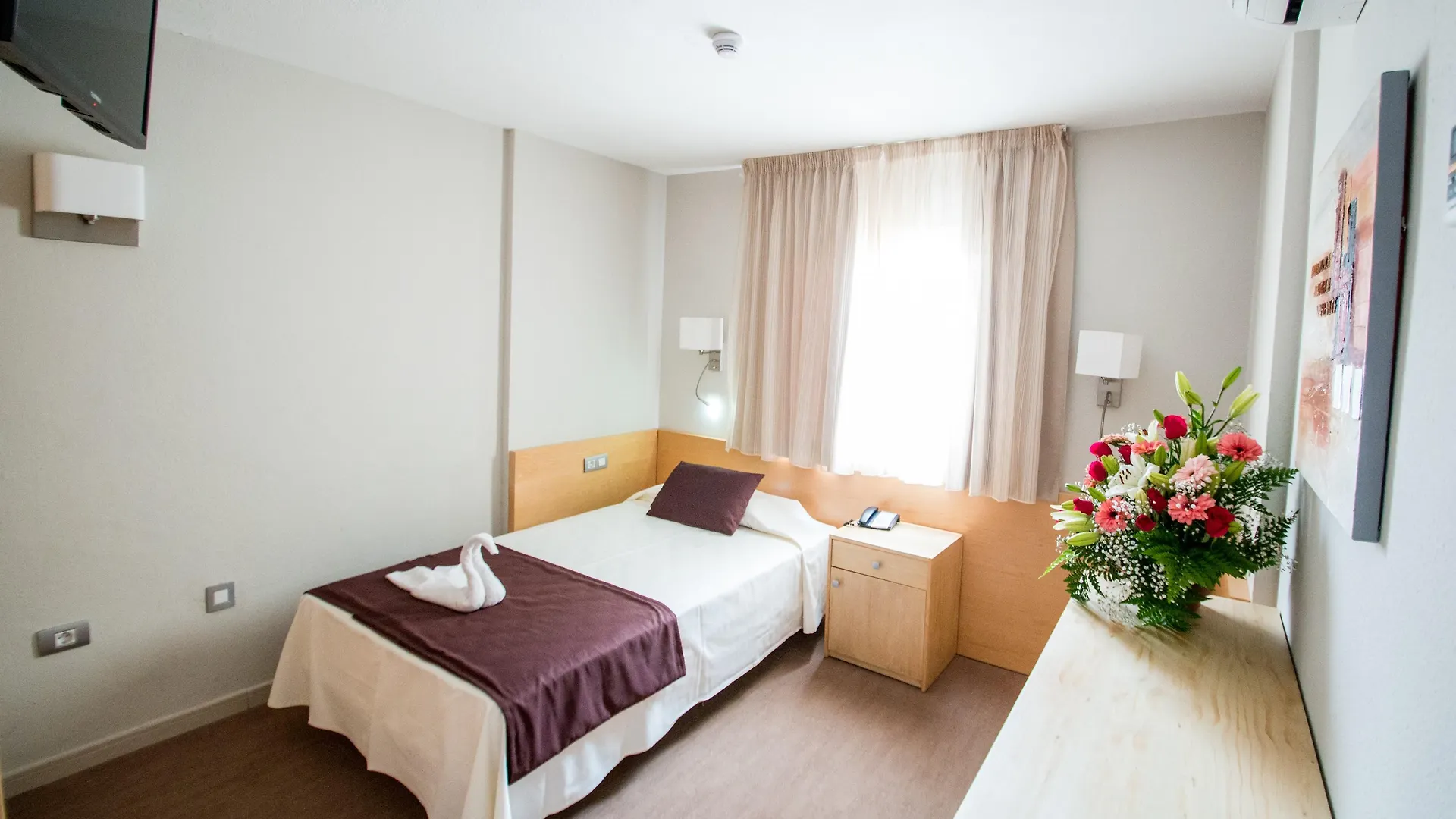 Hotel Sahara Playa بلايا ديل إنغلز